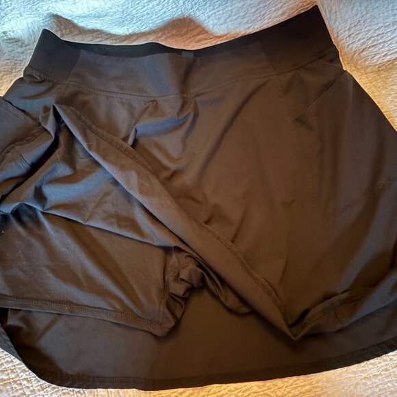 32 Degrees Cool Women's Flyweight Flared Woven Pull-On Skort - Picture 3 of 4